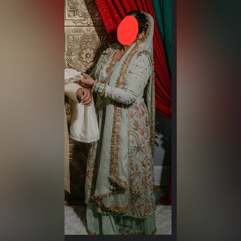 Stunning 3 piece mint green floral long maxi dress